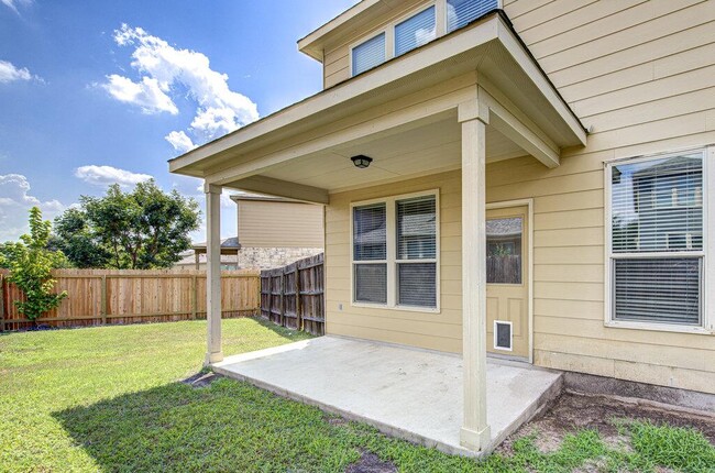 Building Photo - 1400 Middlefield Ct