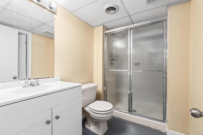 Building Photo - 767 Wenneker Dr