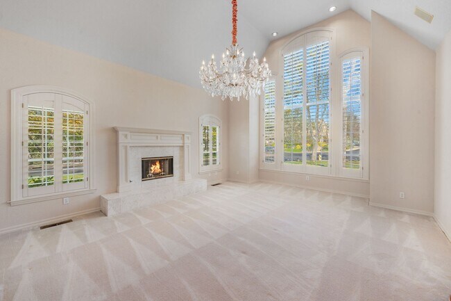 Building Photo - Luxury Custom Home in Folsom with Pool, 3-Car Garage & 4,300+ Sq Ft!