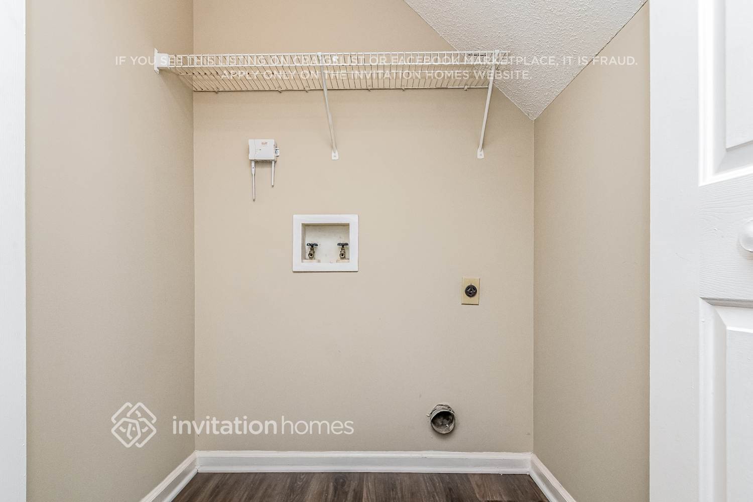 Building Photo - 4 Halsey Pl