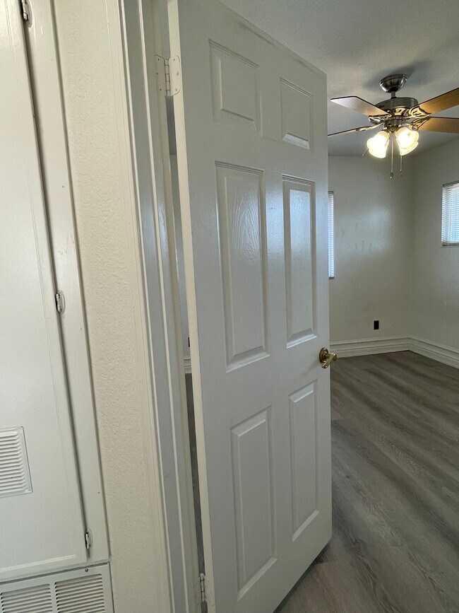 Building Photo - 40095 Festival Rd