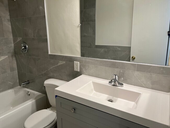 Building Photo - 4152 Alabama St