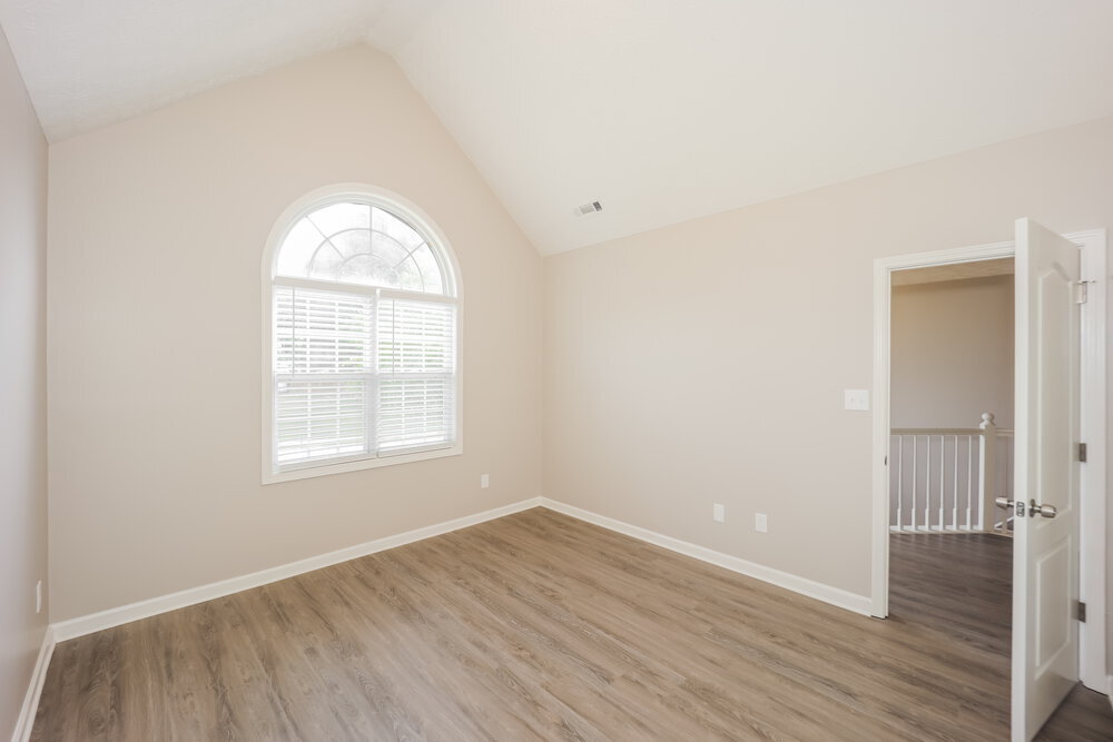 Building Photo - 220 Rock Hill Dr