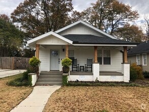 Building Photo - Greenville - 3 Bd/2Ba, 1400 SF