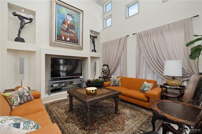 Building Photo - 24 Colorado Ct