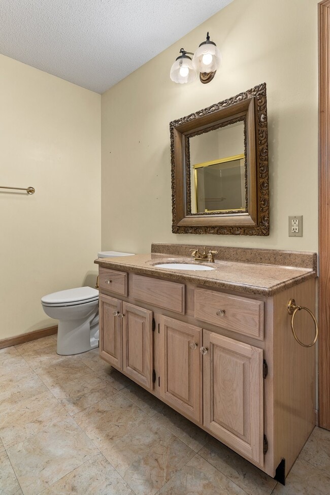 Building Photo - Riva Ridge