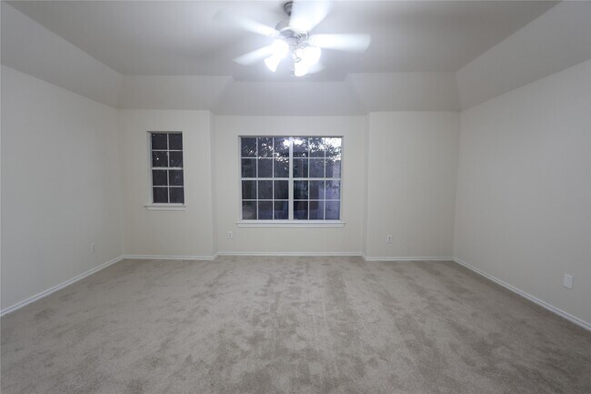 Building Photo - 14407 Birch Knoll Ln