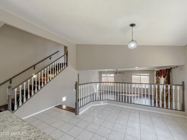 Building Photo - 1615 W Enfield Way