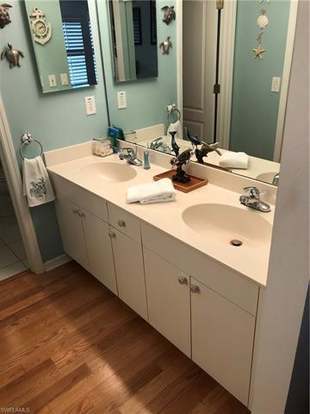Building Photo - 15035 Sterling Oaks Dr