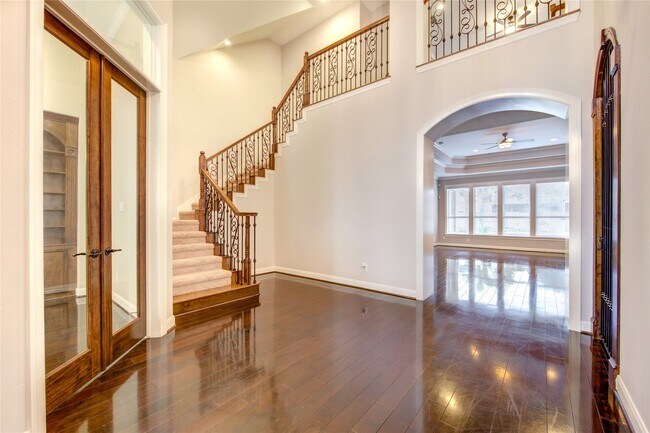 Building Photo - 4711 Derbywood Glen Ln
