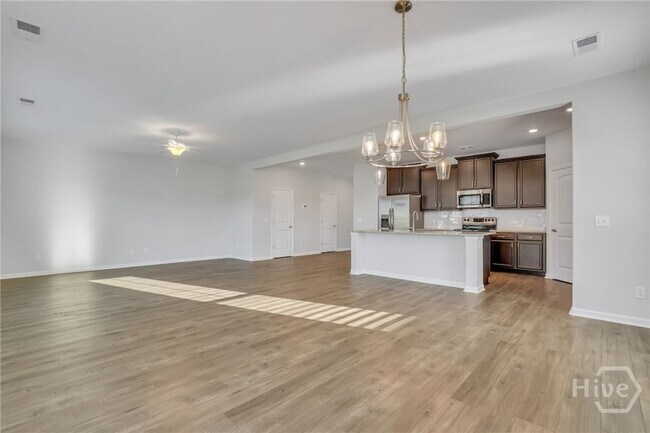 Building Photo - 10 Ashmont St