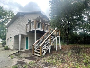 Building Photo - Single Family Home close to UNCW - Student...