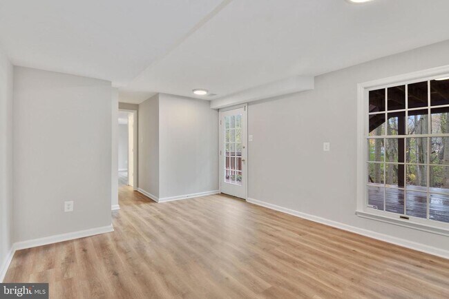 Building Photo - 6320 Departed Sunset Ln