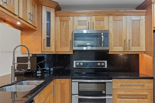Building Photo - 13340 SW 90th Terrace
