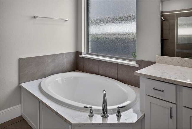 Building Photo - 3031 Lantana Trl