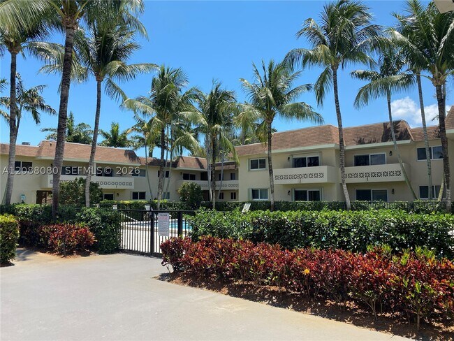 Building Photo - 14500 SW 88th Ave
