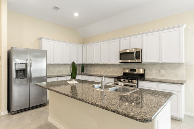 Building Photo - 23106 Tindarey Falls Ln