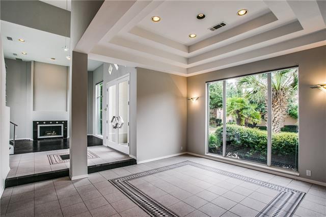 Building Photo - 6425 Shady Oaks Ln