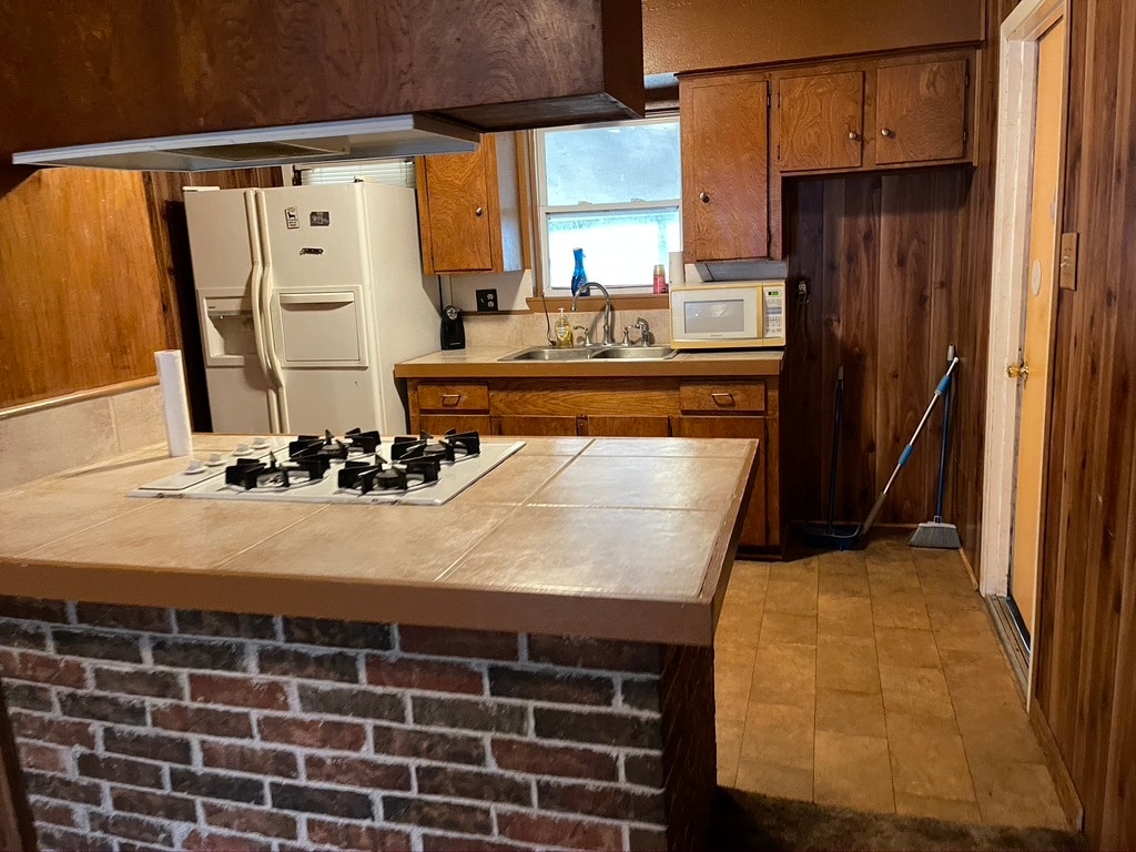 Old Kitchen - 301 Cypress St