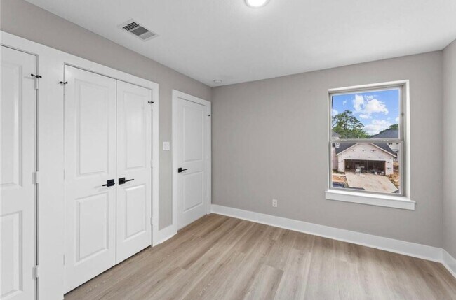 Building Photo - 2518 Liguria Ln