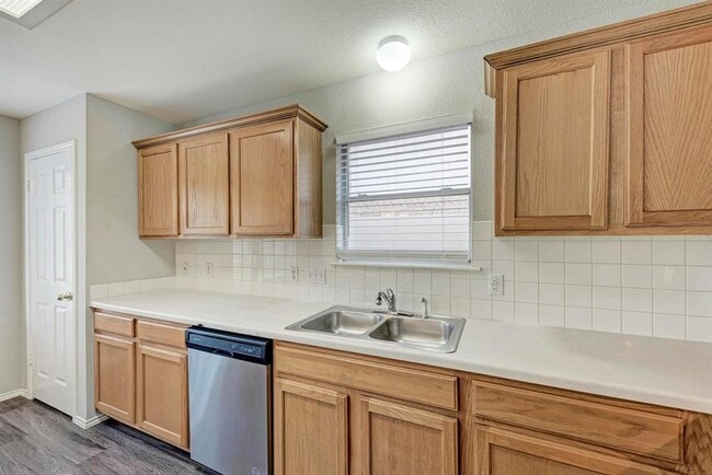 Building Photo - 709 Horizon Trail