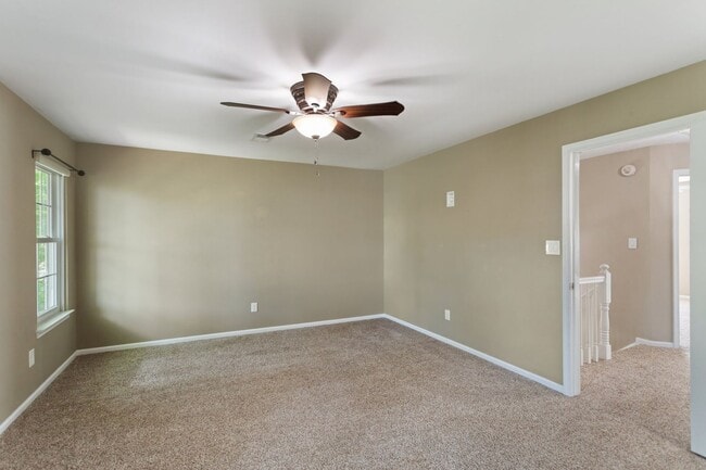 Building Photo - Spacious Kiln Creek Home with Smart Tech, ...