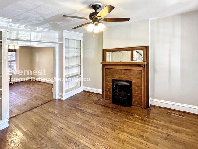 Building Photo - 2708 W Grace St