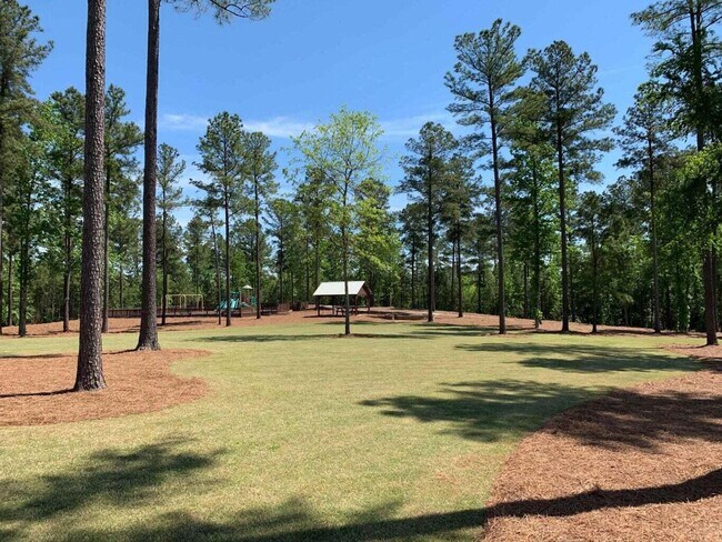 Building Photo - 2551 Traverse Trl