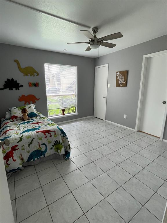 Building Photo - 3300 Pebblebrook Dr