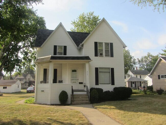 Primary Photo - 417 S 5th St