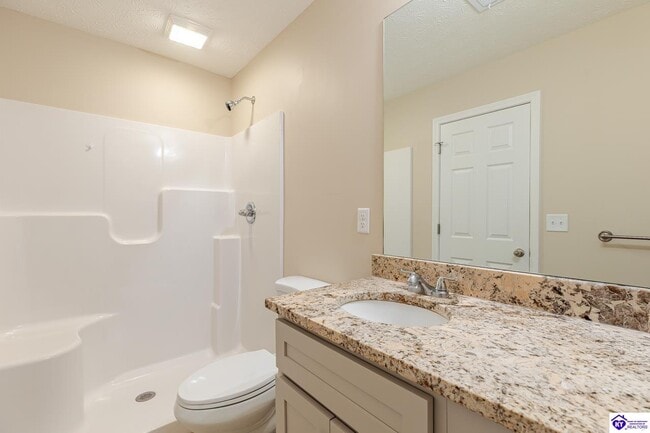 Building Photo - 305 Breckinridge Cir