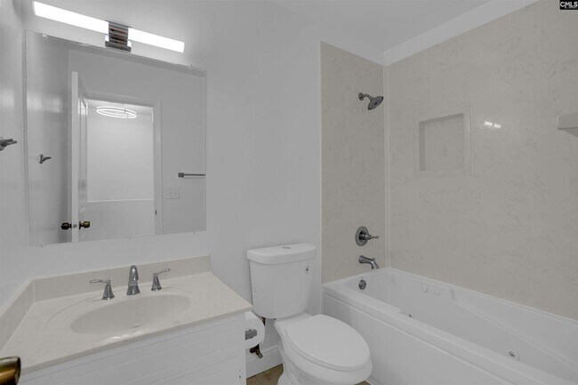 Building Photo - 301 Harbor Heights Dr