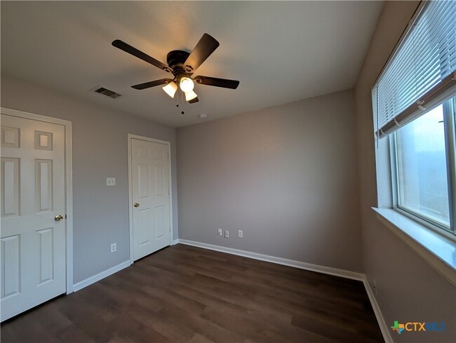 Building Photo - 3017 Lodgepole Ln