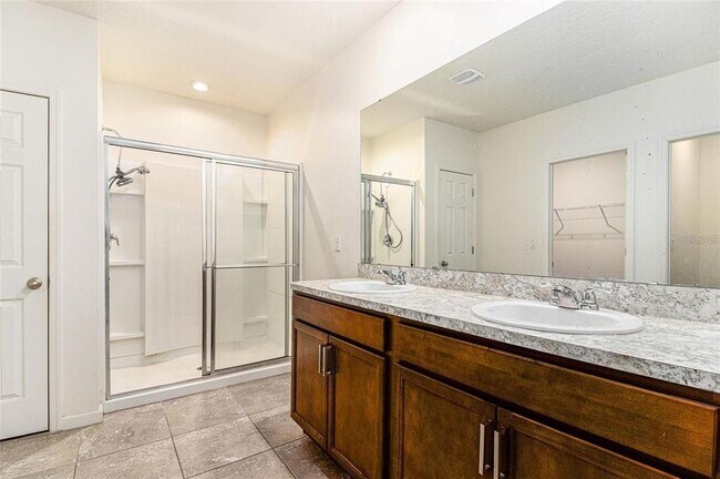 Building Photo - 769 Forest Trace Cir