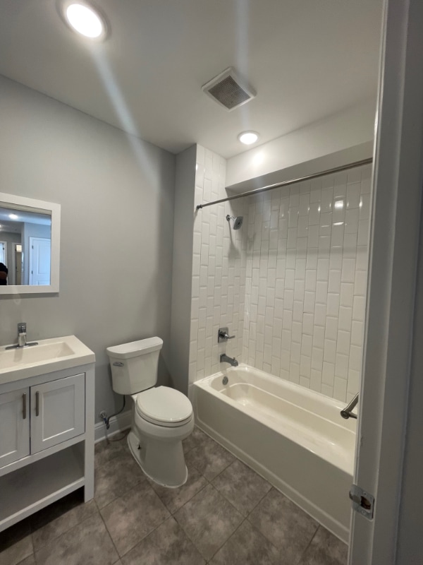 Building Photo - 15-27 Arlington St