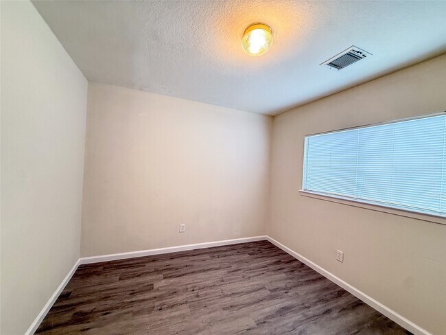 Building Photo - 1023 Verde Trails Dr