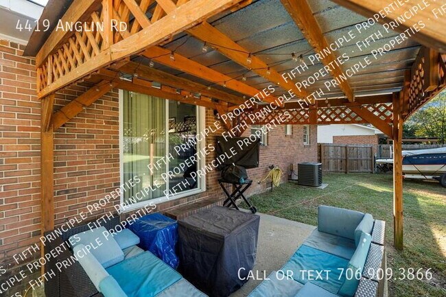 Building Photo - 4419 Anglin Rd