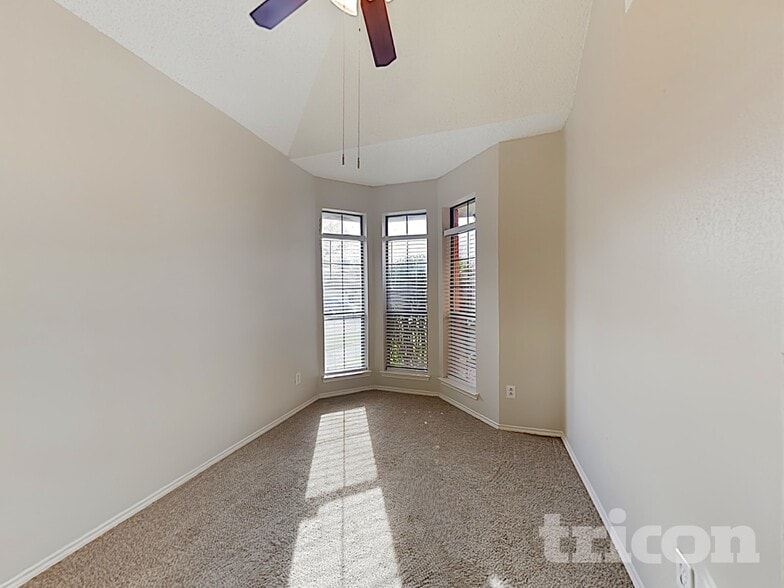 Building Photo - 4116 Amy Dr