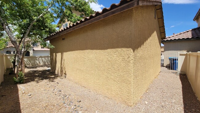 Building Photo - 11005 Calamint Hills Ct
