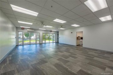 Building Photo - 1448 Young St