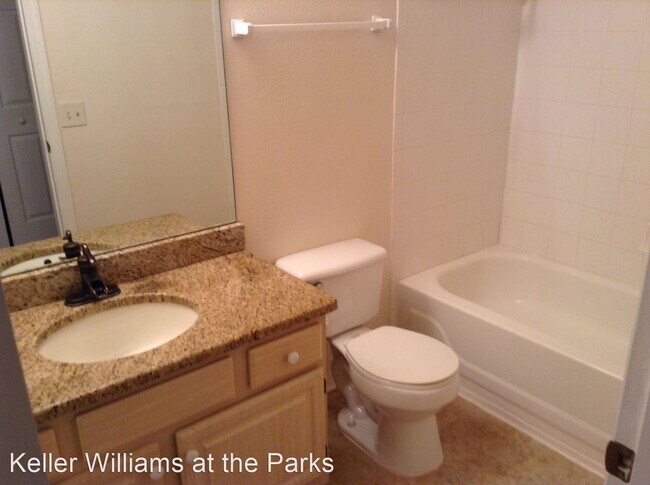 Building Photo - 1 br, 1 bath House - 1930 Summer Club Driv...