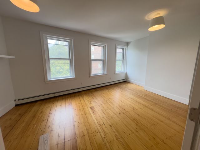 Building Photo - 1228 Cambridge St