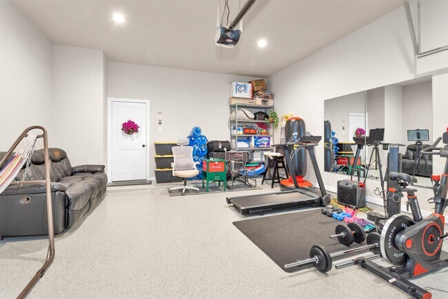 Building Photo - 579 Longleaf Pine Dr