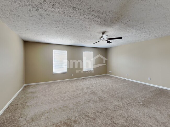 Building Photo - 1376 Blue Ridge Ln