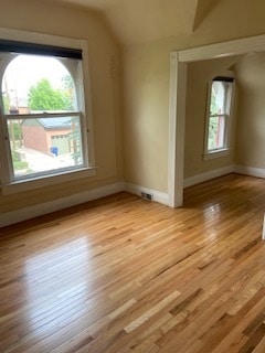 Master bedroom - 3425 Bryant St