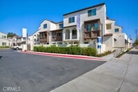 Building Photo - 17 Bedford Ct