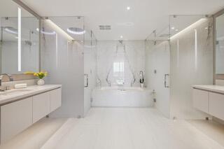 Building Photo - 2241 SE 17th St