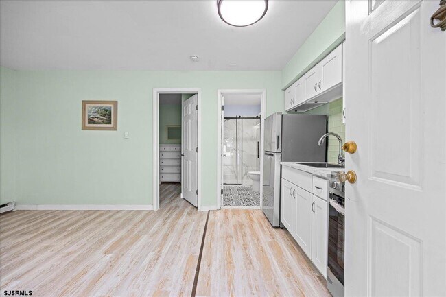 Building Photo - 4224 W Brigantine Ave