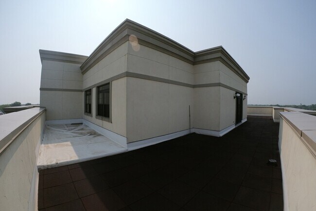 Building Photo - 10765 Clocktower Drive Unit 601