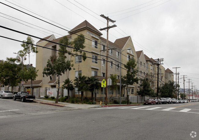 Primary Photo - Grandview Nine Apartments